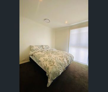 Resort Stylish Furnished 3 bed, 2.5 bath - Townhouse - Photo 5