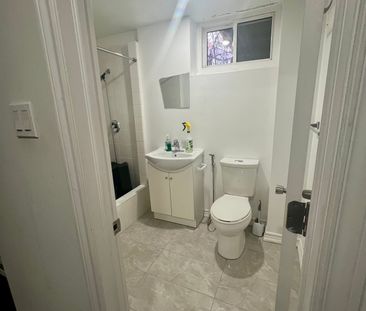 For Lease - 1024 Ogden Avenue, Mississauga, Ontario - Photo 6