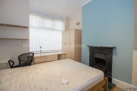 3 bedroom property to rent in Salford - Photo 4