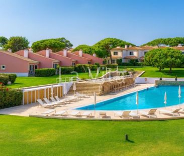 2 bedroom luxury Semidetached House for rent in Quinta da Bicuda (C... - Photo 4
