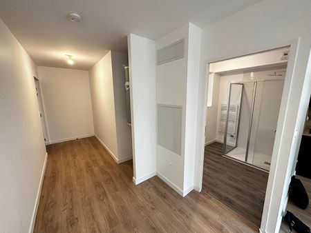 Location Appartement 1 pièce 32m² - Photo 5