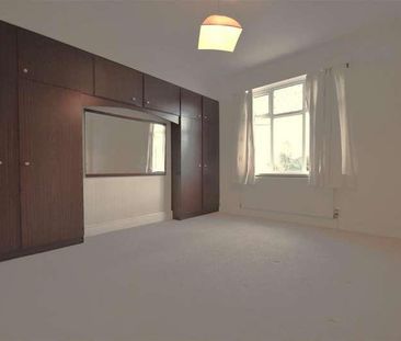 Highwalls Avenue, Dinas Powys, Vale Of Glamorgan, CF64 - Photo 6