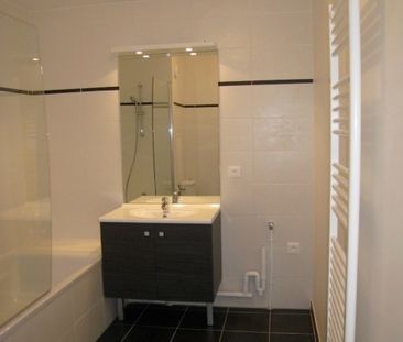 Location Appartement 2 pièces 39m² - Photo 4