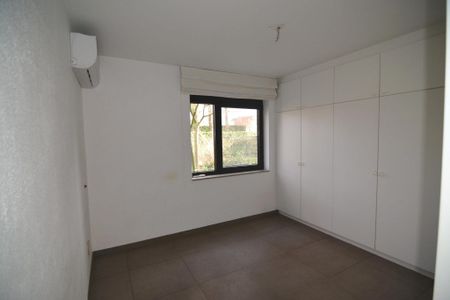 Ruime vrijstaande woning met tuin in het centrum van Vosselaar - Foto 4