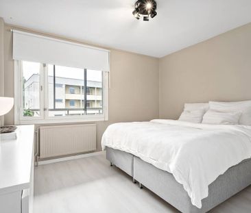 Storvretsvägen, Skogås - Photo 3