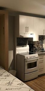 Loft entièrement meublé à louer Vieux-Québec avril 2026 - Photo 3