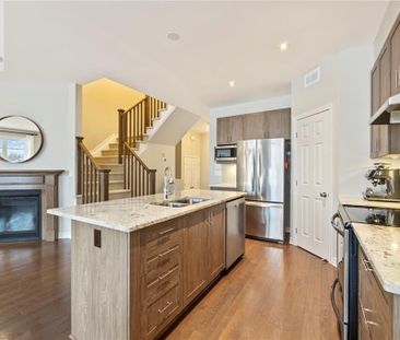 342 Holden St, Kingston, ON K7P 0M4 - Photo 2