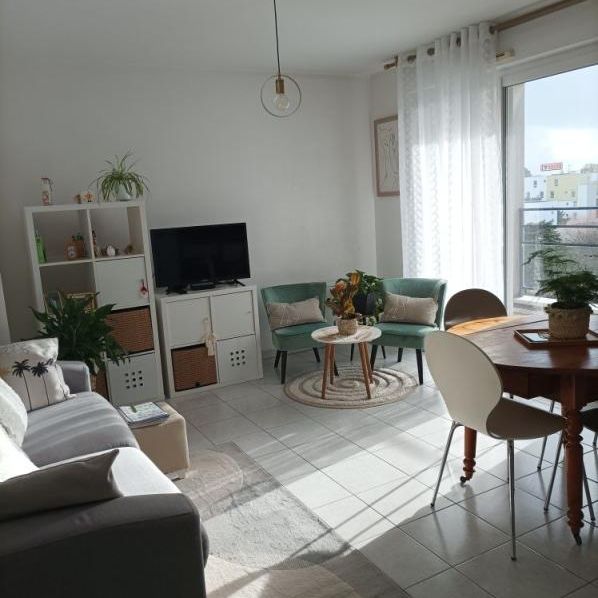 Location Appartement 2 pièces 44m² ST NAZAIRE 44600 - Photo 1