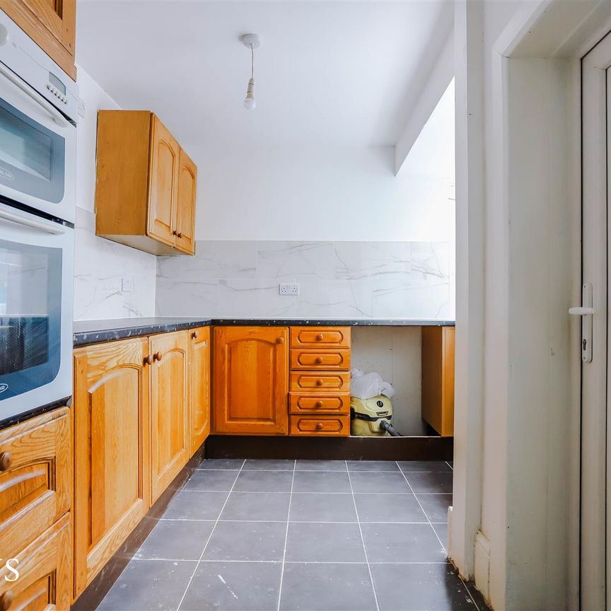 Blackburn Road, Great Harwood, Blackburn - Photo 1