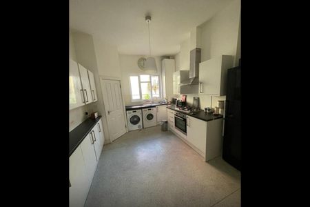 Room in a Shared House, Islingword Road Brighton, BN2 - Photo 3