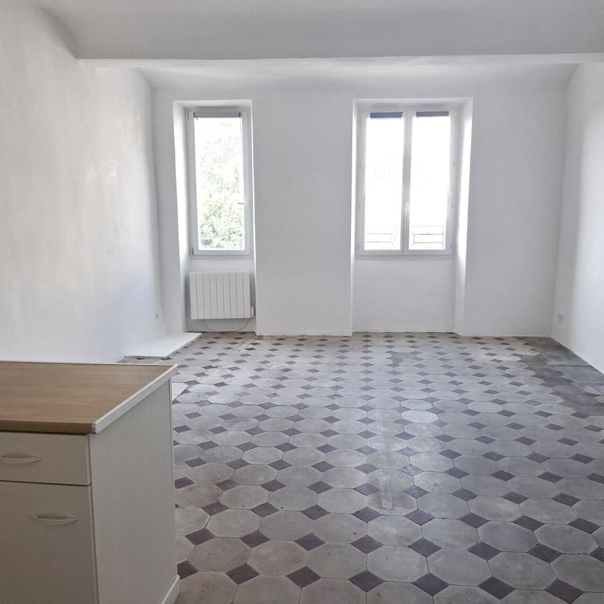 Location Appartement 2 pièces 58m² GANGES 34190 - Photo 1