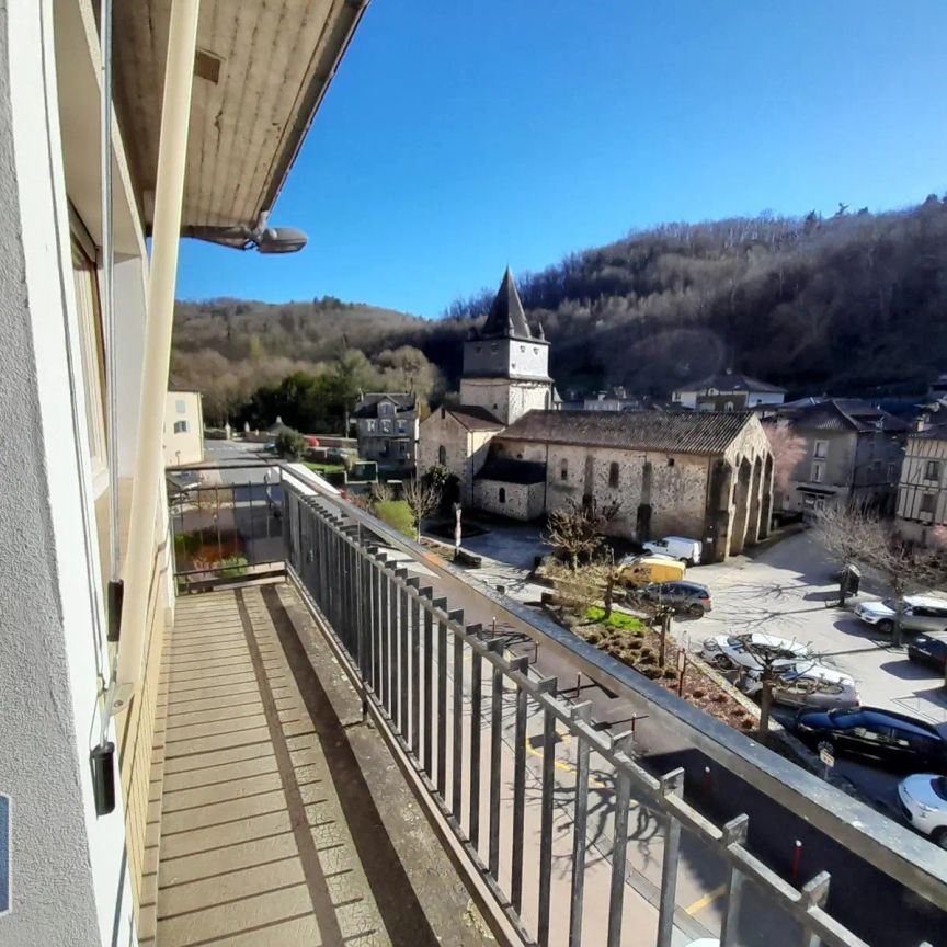 Appartement à louer 4 pièces 71.09m² - Photo 1