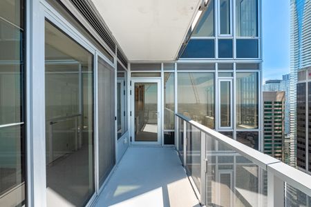 For Lease - 11 YORKVILLE Avenue Unit# 3709, Toronto, Ontario - Photo 2