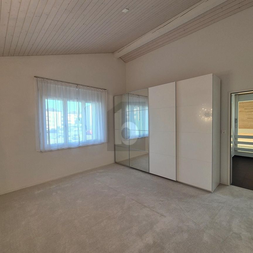 FAMILIENFREUNDLICH MIT SONNIGER GARTENOASE! - Foto 1