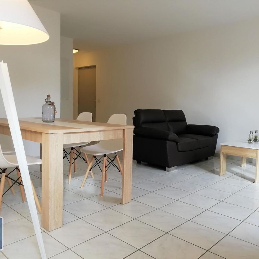 Location Appartement 2 pièces 47m² SORGUES 84700 - Photo 1
