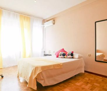 Room in a shared 7-bedroom apartment for rent in Almenara - Foto 6