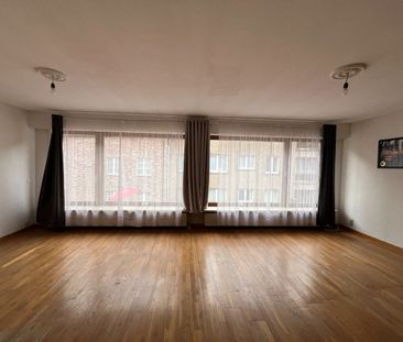 Appartement met 2 slaapkamers te huur in centrum Waregem - Photo 1