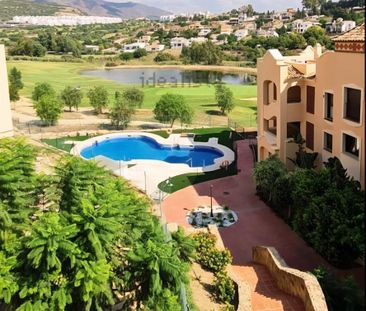 Piso de alquiler en Calle Maria Pita, 8, Valle Romano Golf - Photo 2