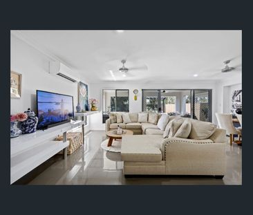 Convenience, Comfort & Space in Sought-After Location - Photo 3