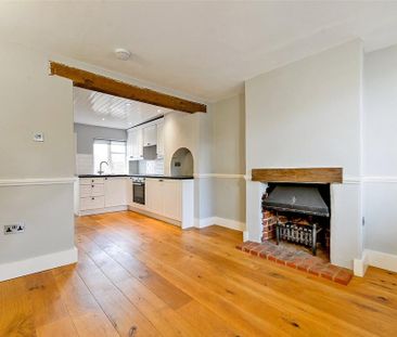 2 bedroom terraced house to rent - Photo 2