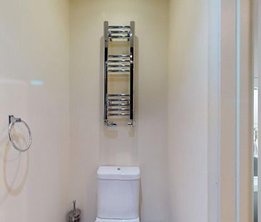 Studio to rent - Photo 6