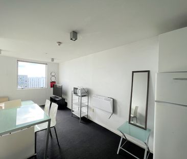 1 Bedroom Fully Furnished - Photo 2