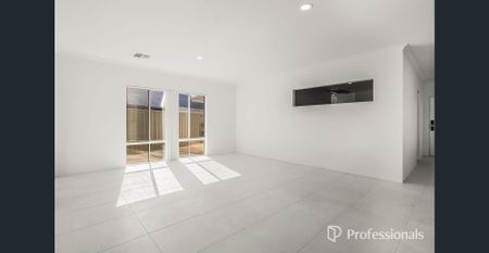 Brand New 4x2 Home for Rent - Eglinton - Photo 2