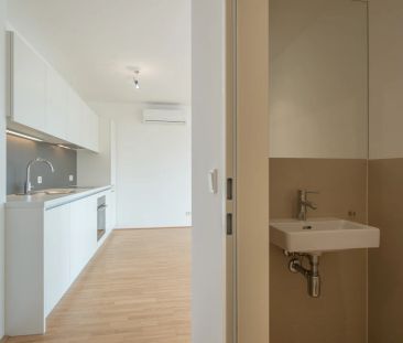ab 1.11.: 3-Zimmer-DG-Wohnung mit Dachterrasse und Loggia! - Foto 6
