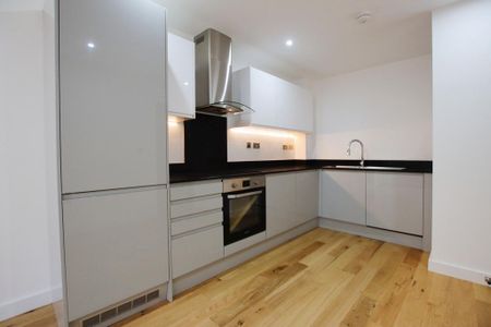 2 bedroom apartment to rent - Photo 2