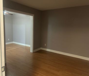 For Lease - 422 Laguna Street Unit# Upper, Oshawa, Ontario - Photo 2