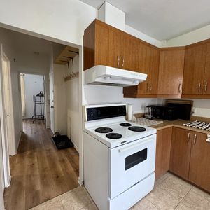 Vile-Marie - Beau Petit 4 1/2 Meublé - Photo 3