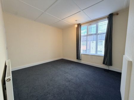 Norwich Road, Lowestoft - Photo 5