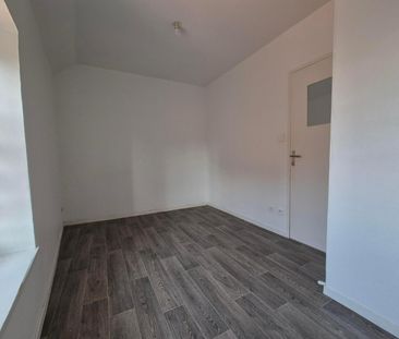 Location Appartement 2 pièces 46m² ST LAURENT SUR SAONE 01750 - Photo 4