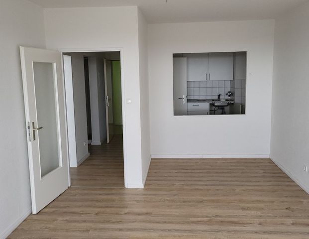 Helle City-Wohnung mit Duschbad und Balkon - Photo 1