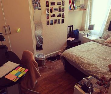 4 bedroom house to rent - Photo 1