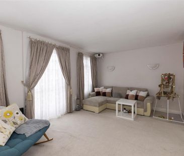 4 bedroom house to rent - Photo 3