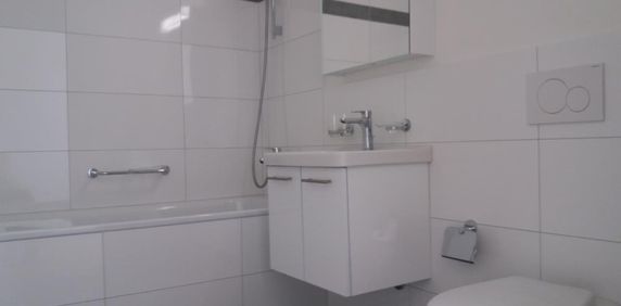 1.5 Zimmer, 40 m², 2. Stock - Foto 2