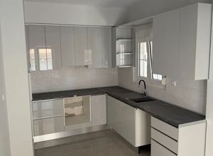 Διαμέρισμα για ενοικίαση - Νεάπολη, - Φωτογραφία 3