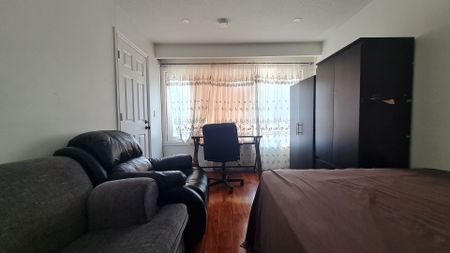 For Lease - 55 Littleleaf Drive Unit# Main, Toronto, Ontario - Photo 3