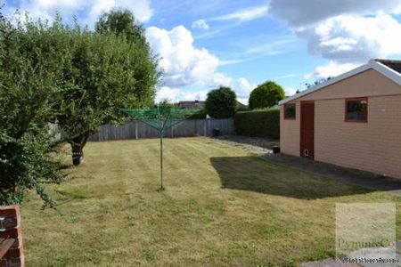 3 bedroom property to rent in Norwich - Photo 2