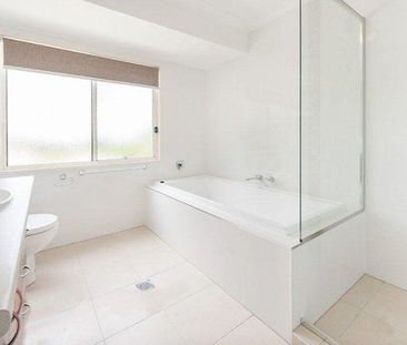 Stunning townhouse - perfect in every way! - Photo 6