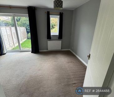 2 bedroom terraced house to rent - Photo 3