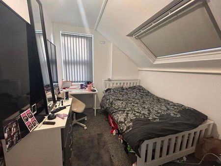 Lenton Boulevard, Nottingham - Photo 4