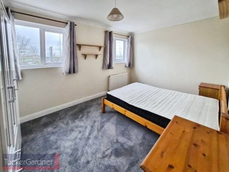 Newmarket Road, Cambridge - Photo 2