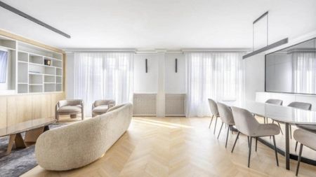 Appartement • La Plaine des Sablons - Photo 4
