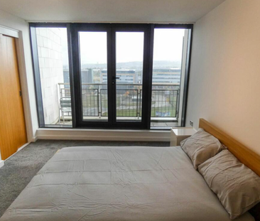 3 bedroom apartment to rent - Photo 4