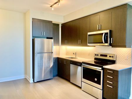 For Lease - 1486 Bathurst Street Unit# 801, Toronto, Ontario - Photo 4