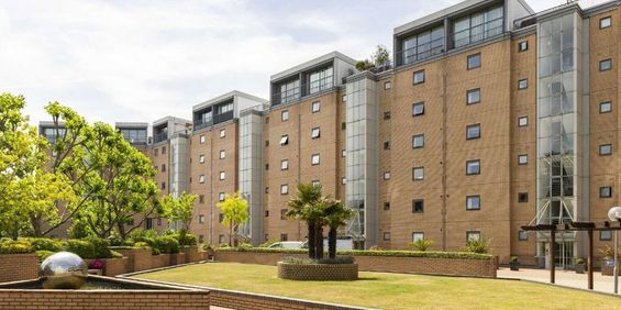 2 bedroom flat to rent - Photo 3