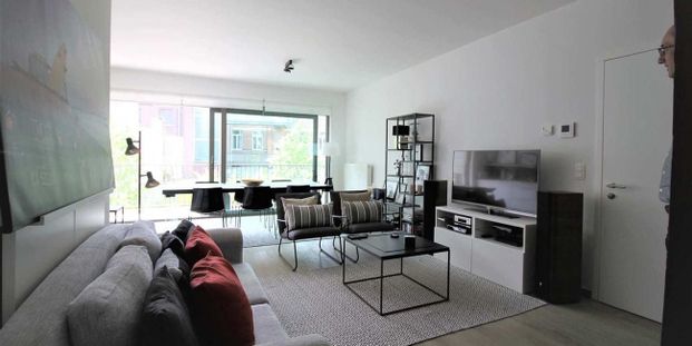 Appartement te huur in Antwerpen voor € 1.175 met 2 slaapkamers - Photo 1