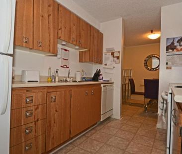 294-300 Main Avenue - Photo 6